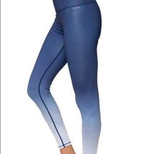 AR-33 7/8 High Waisted Legging, Ocean Fade